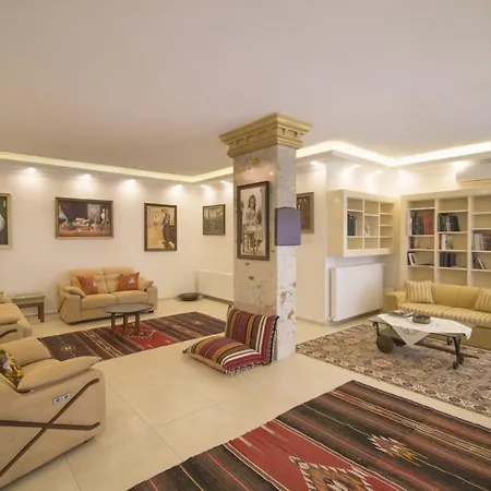 Villa 5br, With Private Pool Göcek